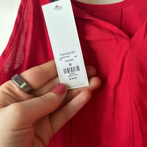 Francesca’s Red Top - Picture 3 of 3